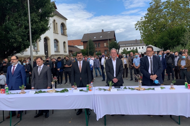 Almanya'da DİTİB camisi ve külliyesinin temeli törenle atıldı